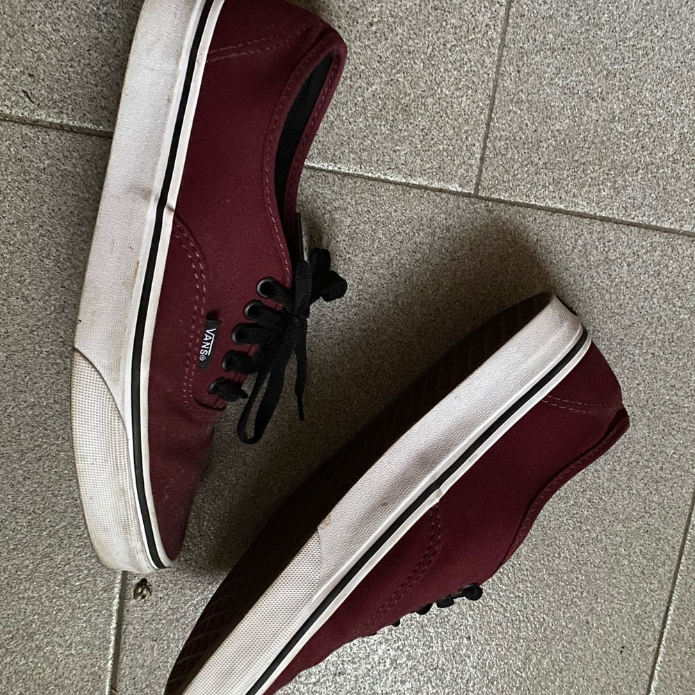 Vans- authentic port royale and black